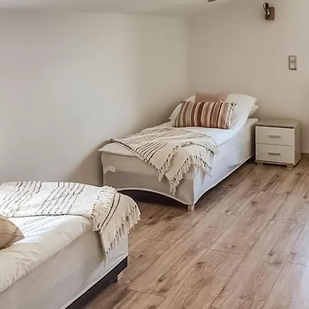 3 Bedroom Beautiful In Apartment Bedzino